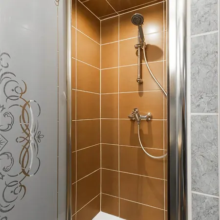 Appartamento Montino - 5 Min Du Circuit - Parking - Wifi Mulsanne