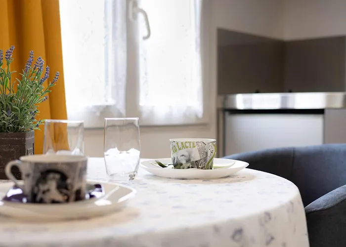 아파트 Montino - 5 Min Du Circuit - Parking - Wifi