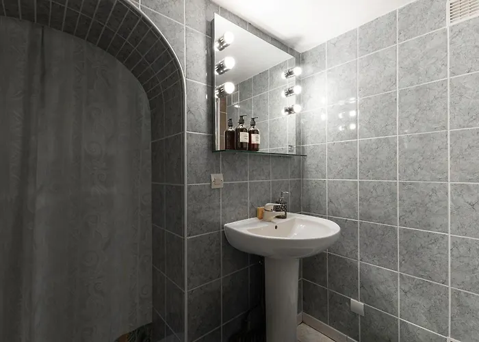 아파트 Montino - 5 Min Du Circuit - Parking - Wifi *